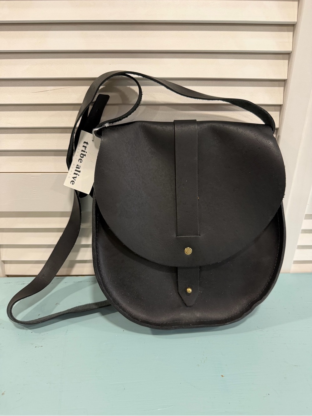 tribe alive Black Leather Round Flap Crossbody Bag-NWT